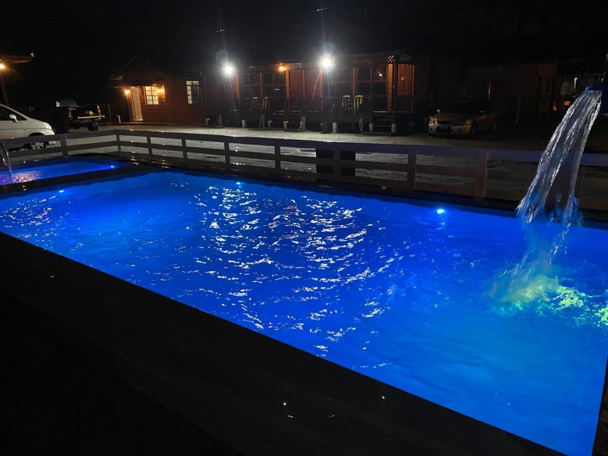 Tts Staycation Chalet Kampung Penarik Exterior photo